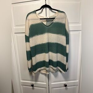 Lovely J Stripe Tunic Top Size Small Color Green And Cream